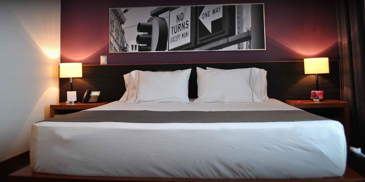 Hotel Y Tu Expo กัวดาลาฮารา ภายนอก รูปภาพ
