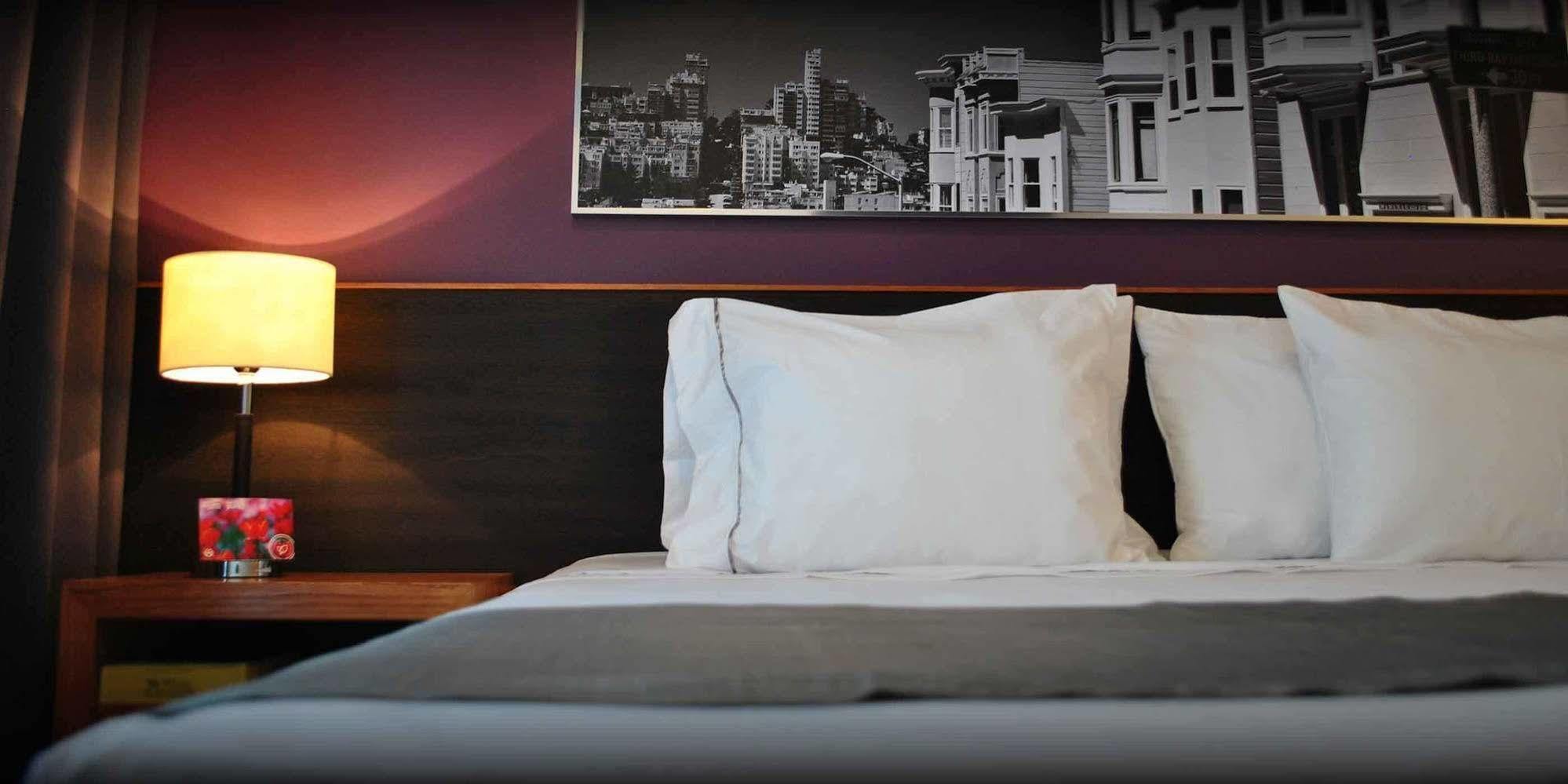 Hotel Y Tu Expo กัวดาลาฮารา ภายนอก รูปภาพ